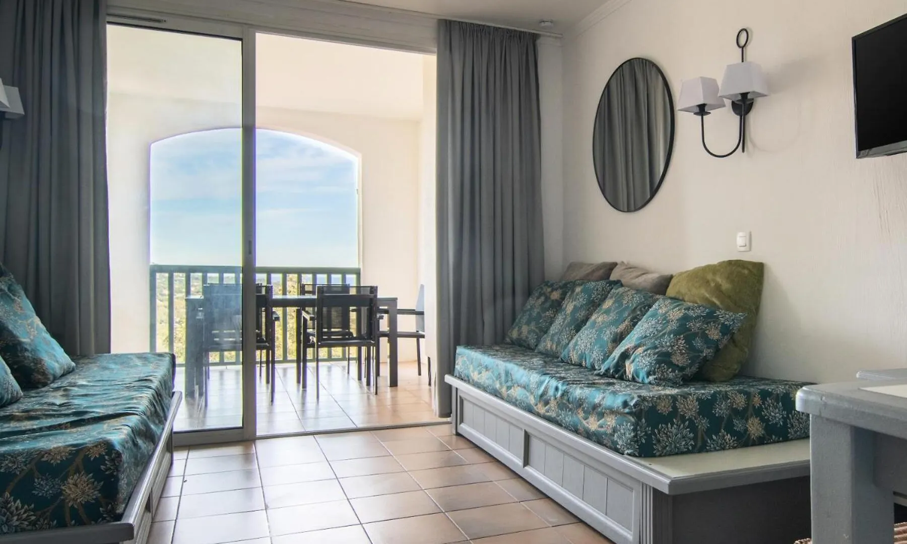 Les Appartements Aux Restanques Du Golfe De St Tropez - Maeva Home - Appartement Rooftop Vue Mer 3 Pieces 6 Personnes - Selection Mae-3084 Grimaud Apartment